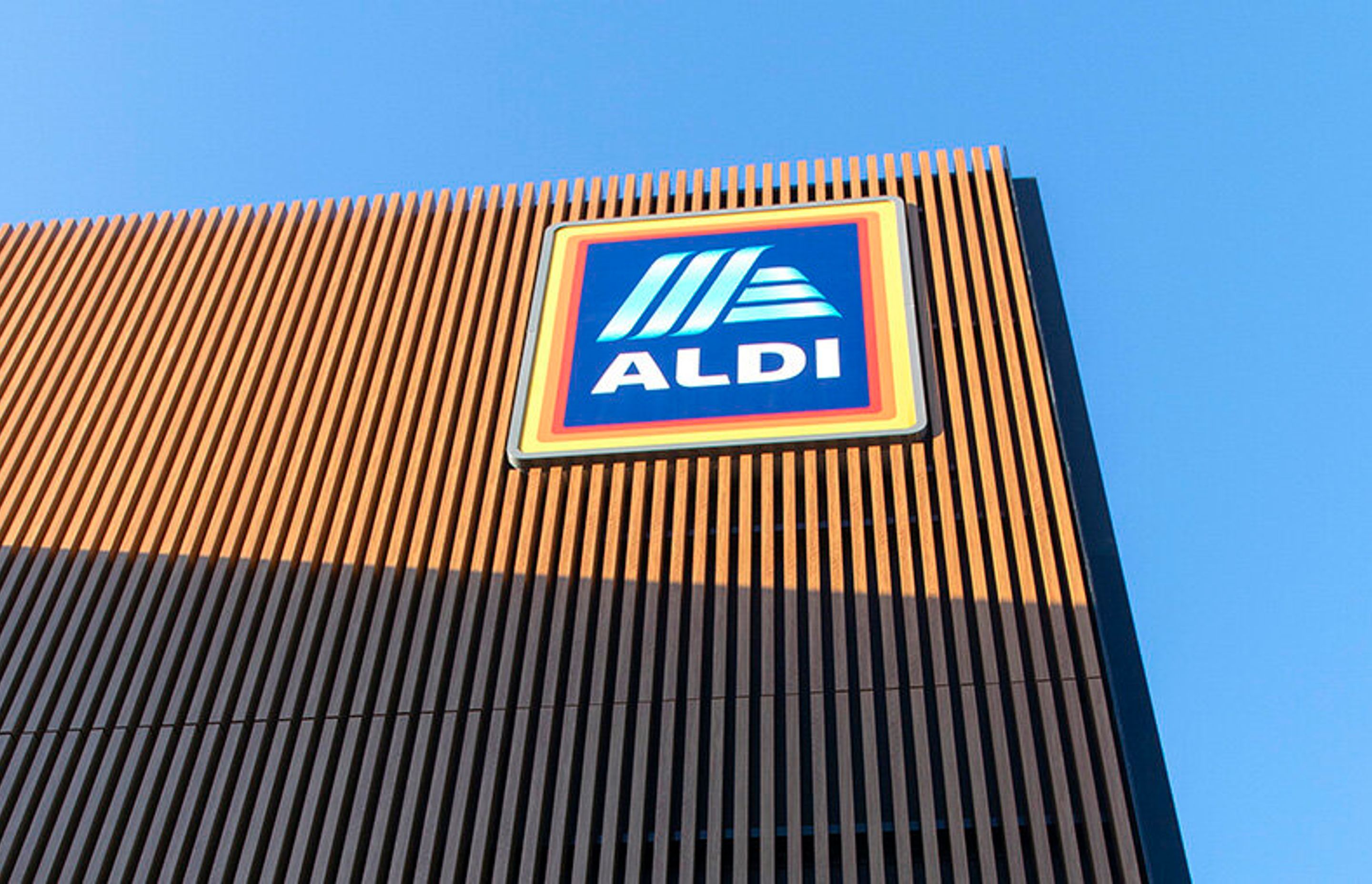 “Good Different” Facade for Aldi Norwood, South Australia