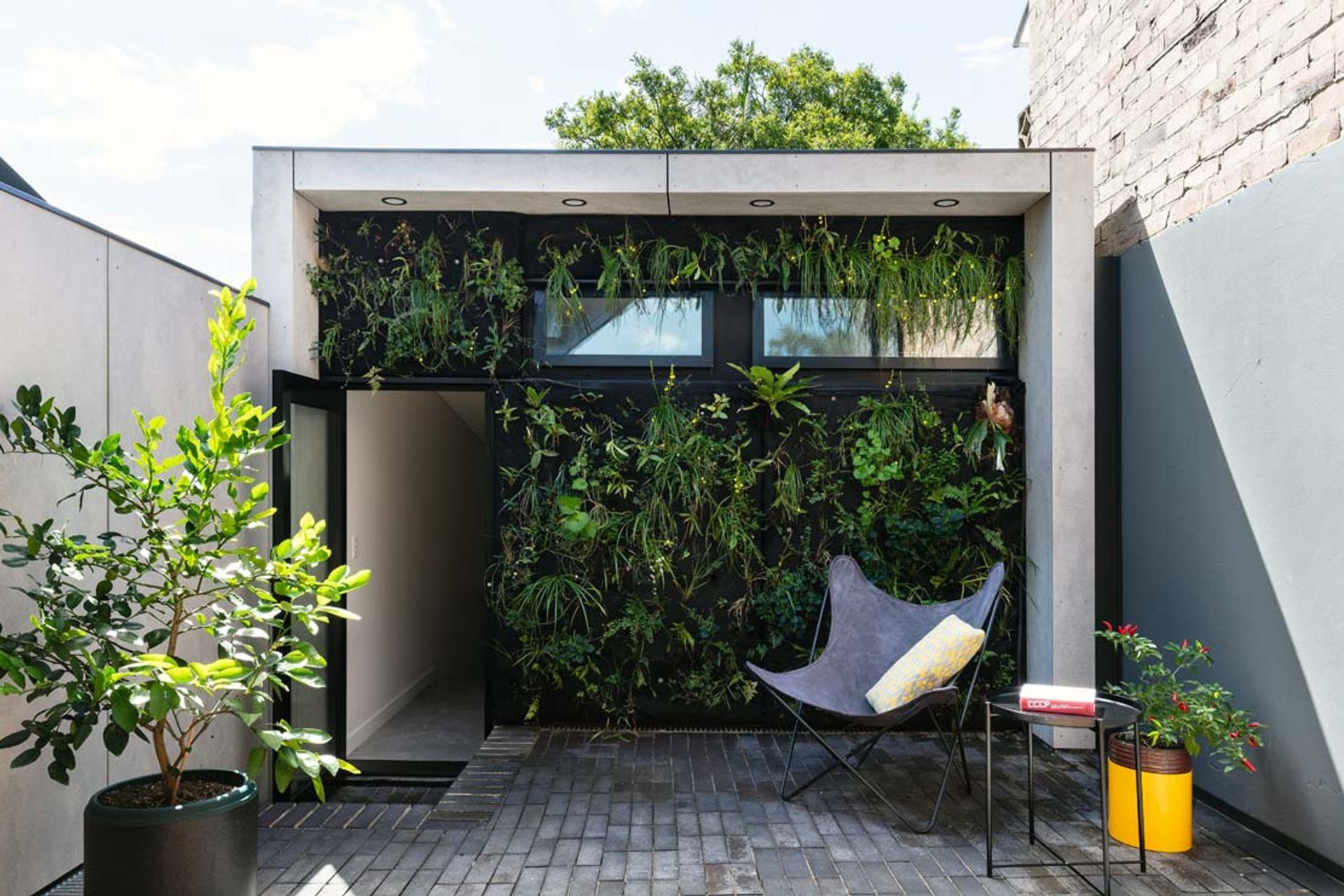 Ferry Road House by Anderson Architecture | Photography by Tom Ferguson