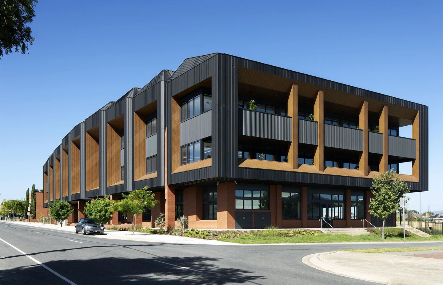 Ashwood Grove using UniCote LUX