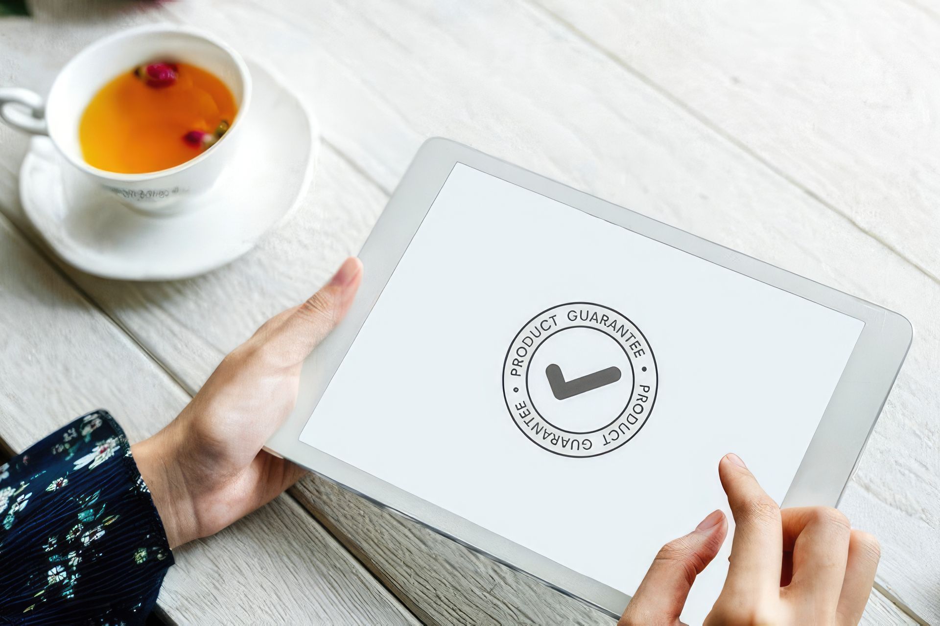 Wardrobe Design: DIY vs. Professionals