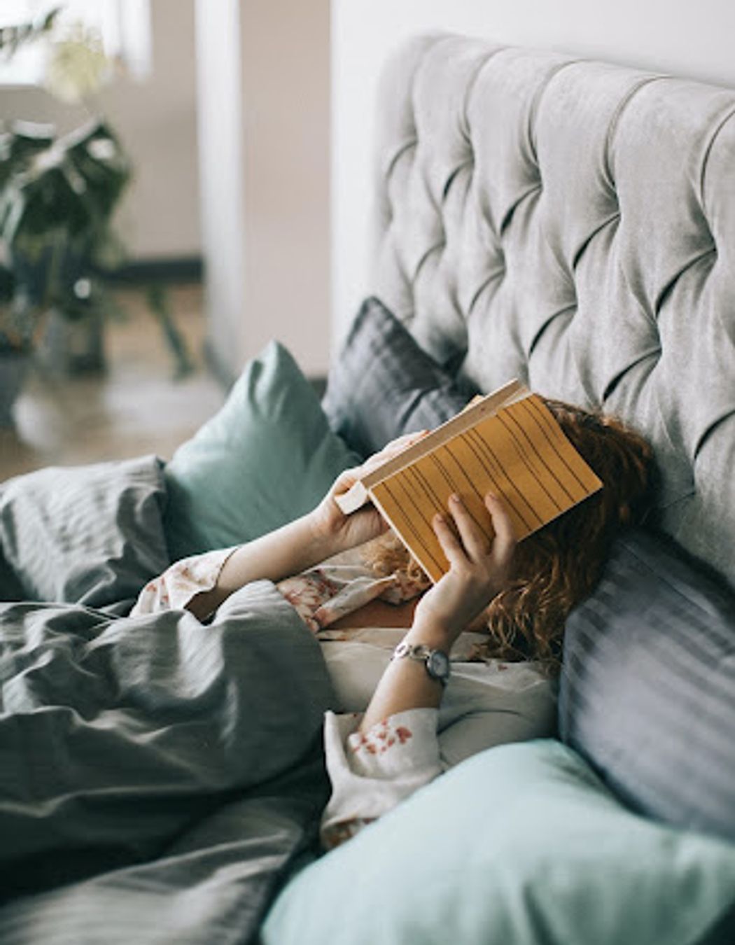 Bedroom Decor How to Select the Right Colour Scheme for Your Room