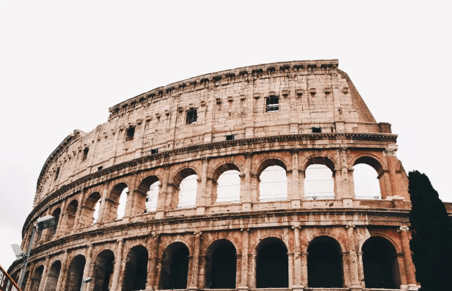 Limestone vs. Travertine: Which One Is For You?