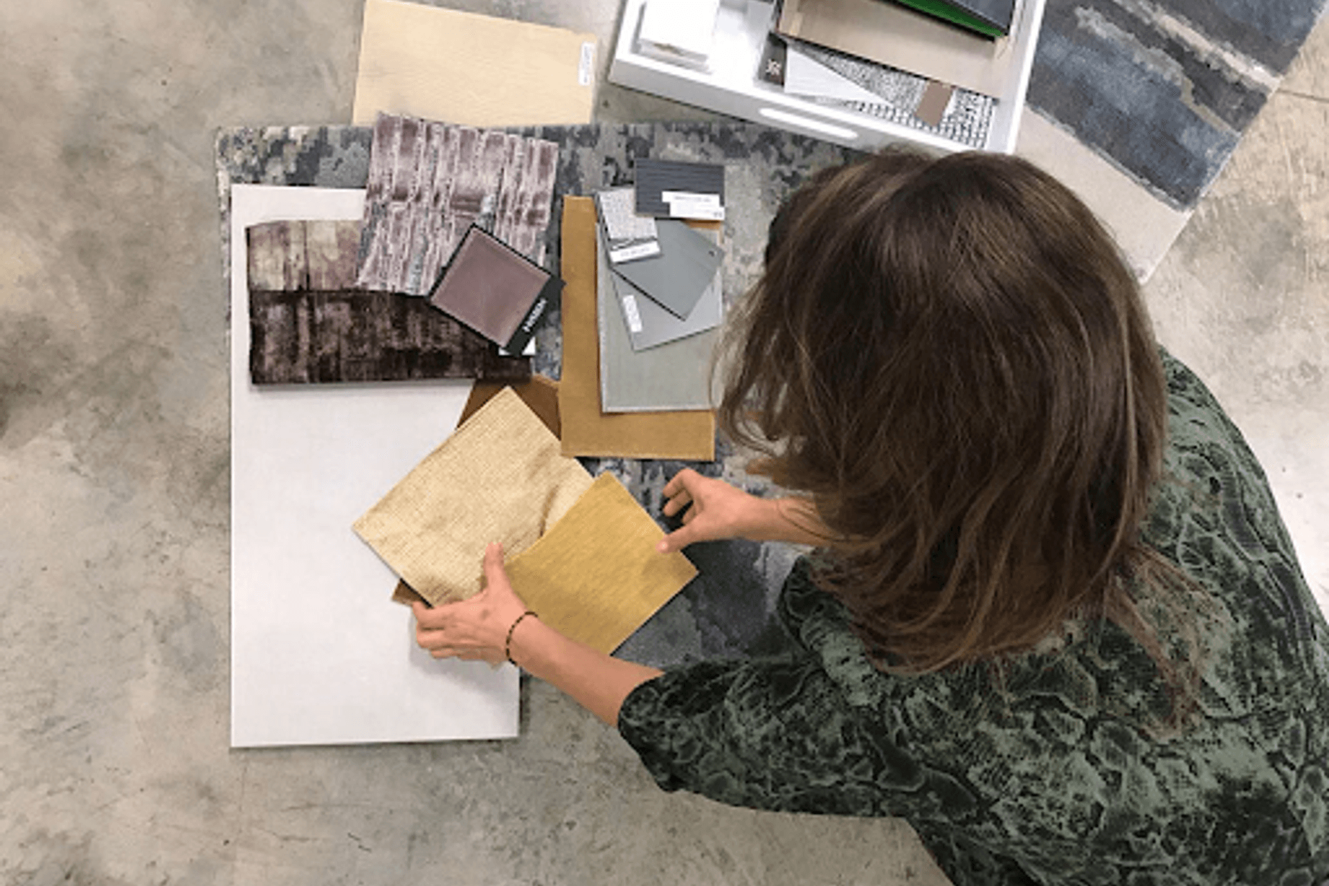 When to Contact and How an Interior Designer Works