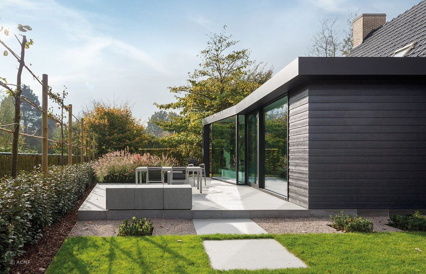 The tough and versatile Cedral Fibre Cement Cladding is an easy to use and maintain cladding alternative.