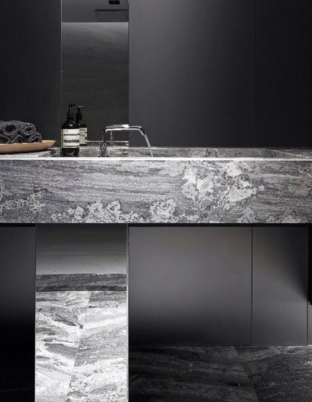 Marble finishes comes in light and dark tones.