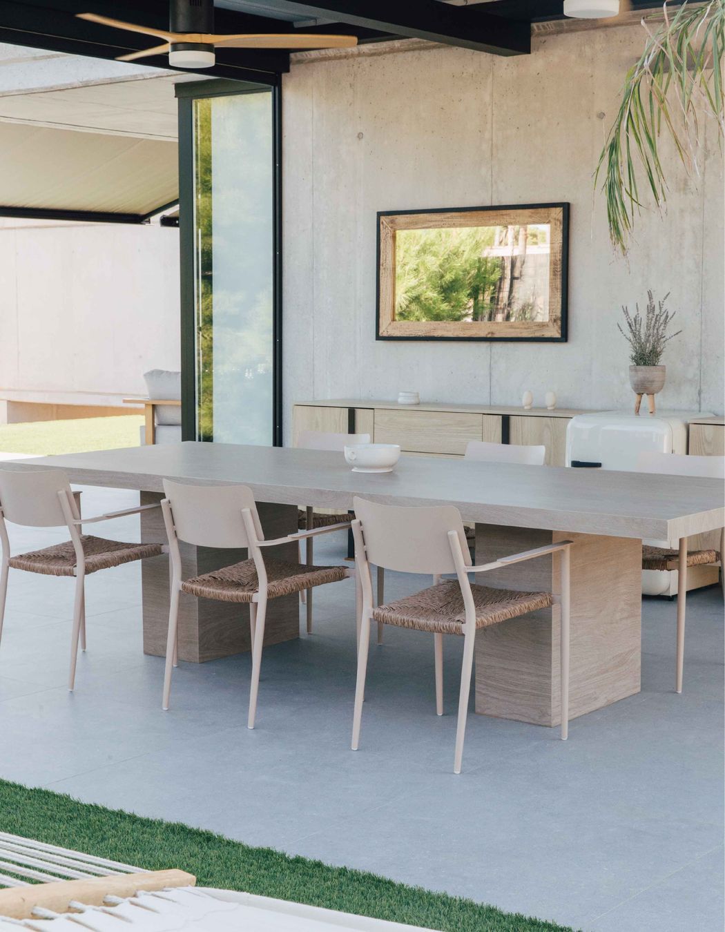 Fátima Cantó enjoying her all-new outdoor area