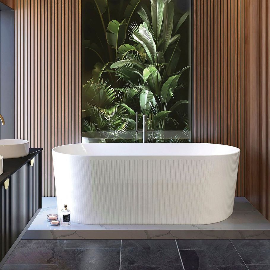 10 Popular Bathtub Materials: Pros and Cons