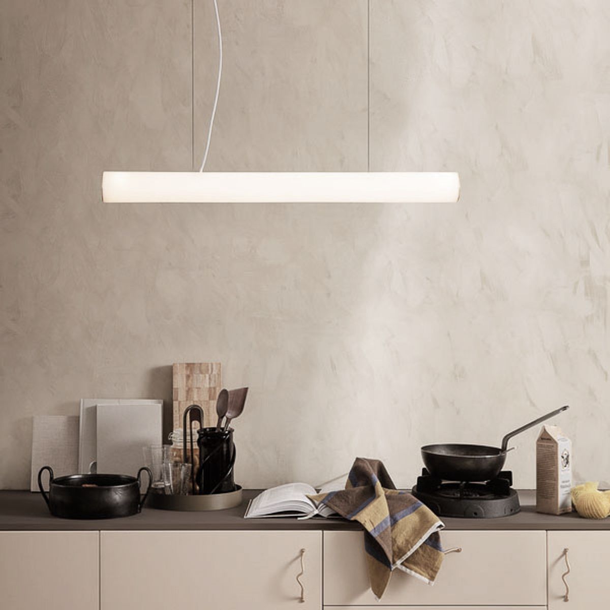 8 exciting ceiling light styles for 2025