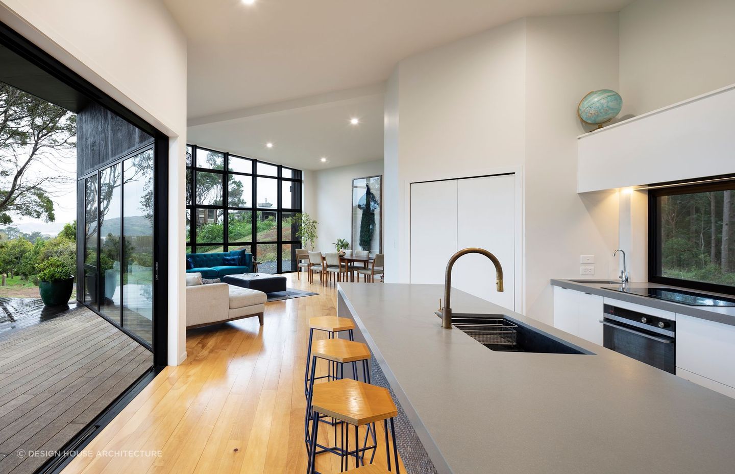 The open layout ensures there's plenty of room for day-to-day living - Photography: Amanda Aitken