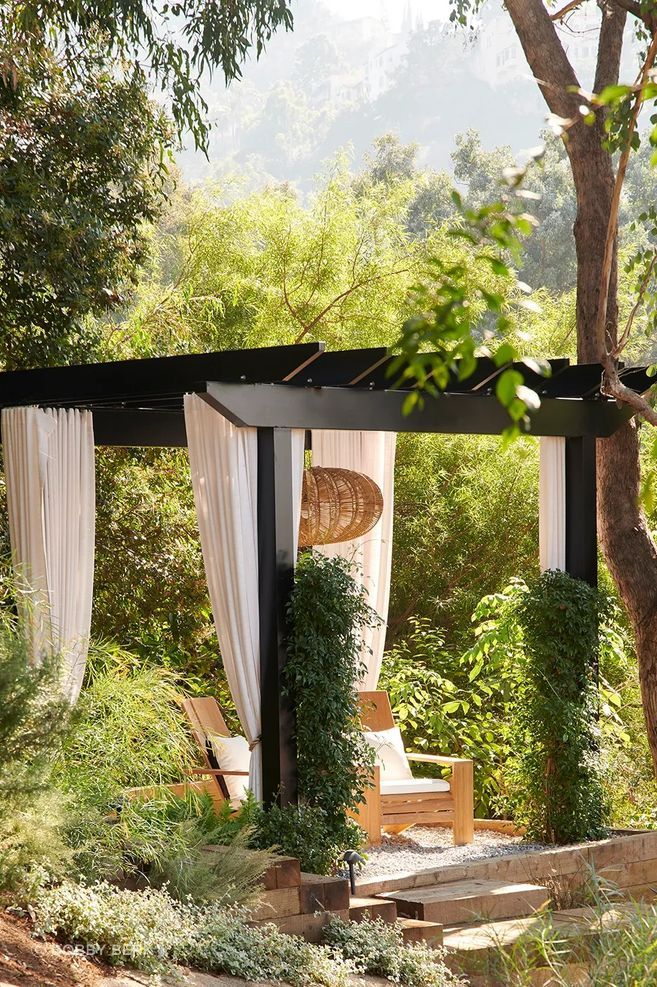The pergola, after.