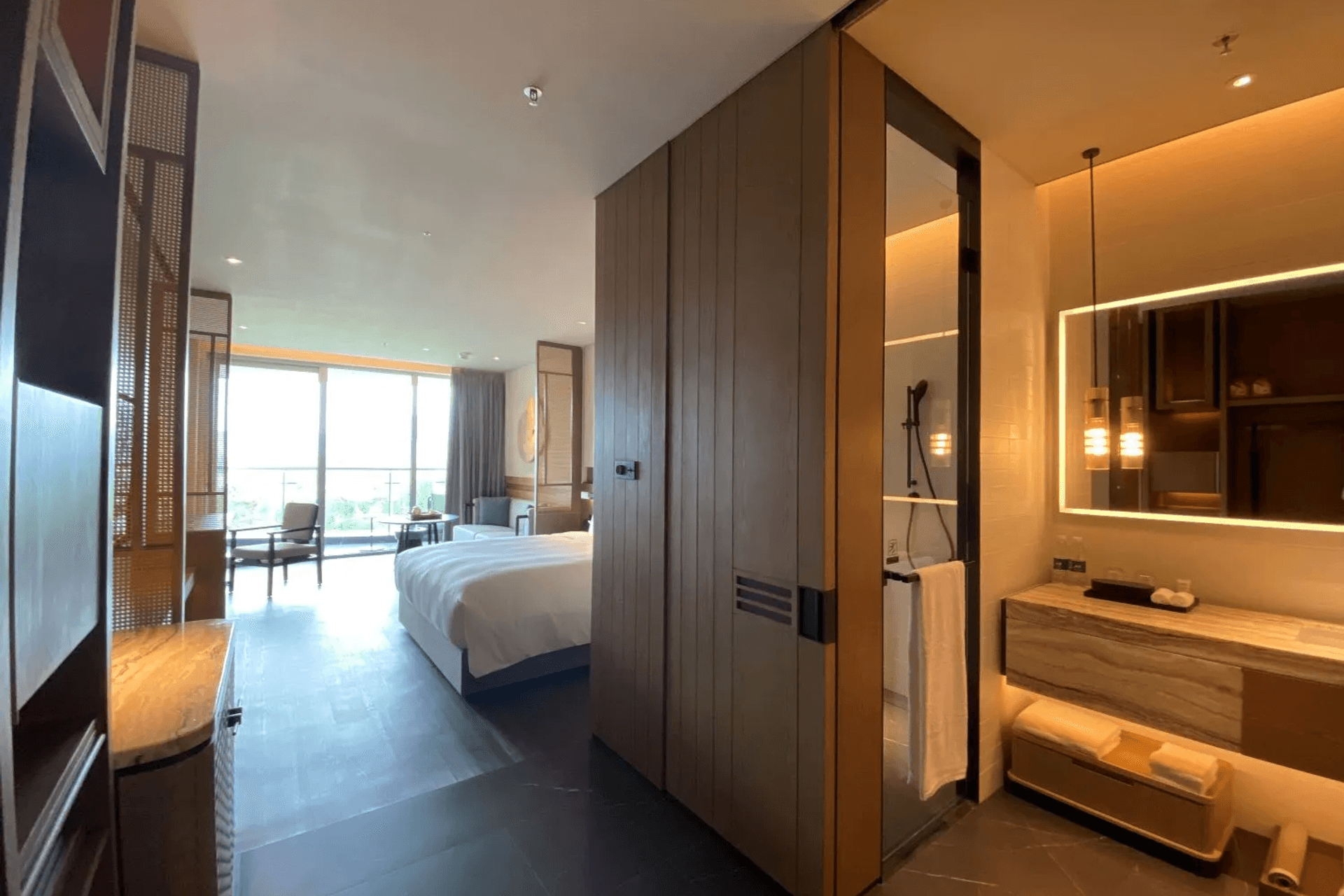 A life-cycle BIM workflow reduced the Chengdu Hotel’s construction time by 50%
