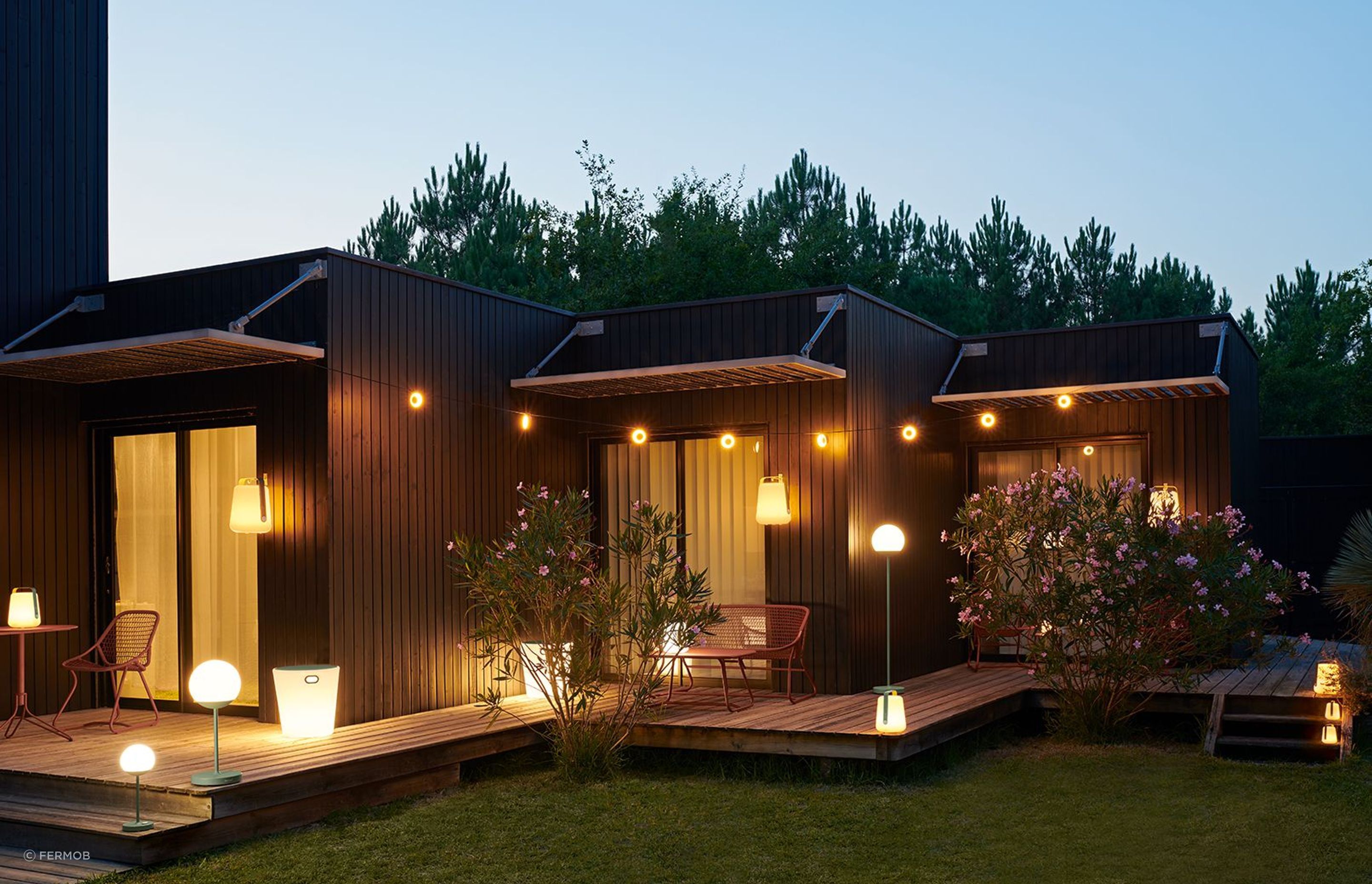 13 of the best outdoor lighting trends for 2025