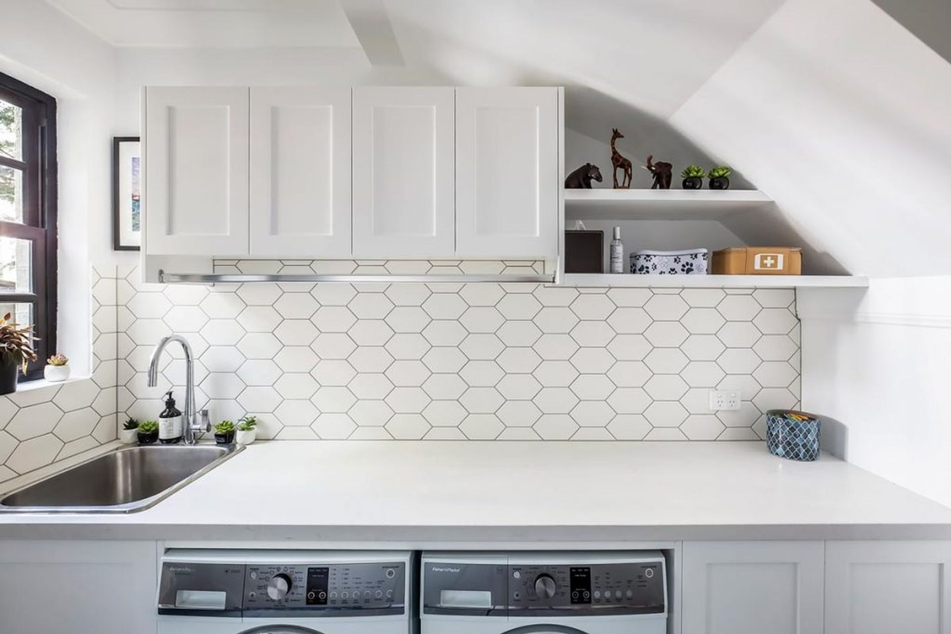 Hamptons Inspired Laundry Renovation on the Northern Beaches