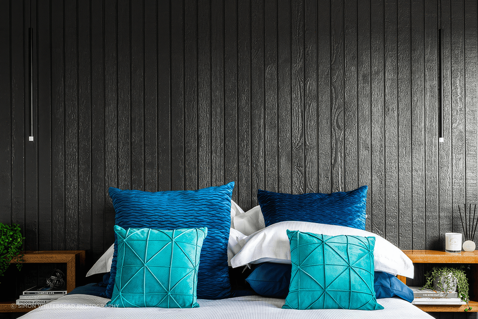 Weathergroove 75 Woodsman painted Dulux Monument