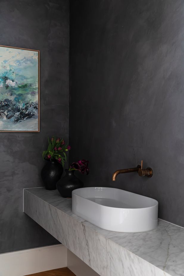 Bischoff Residence by Tom Mark Henry | Photography by Pablo Veiga