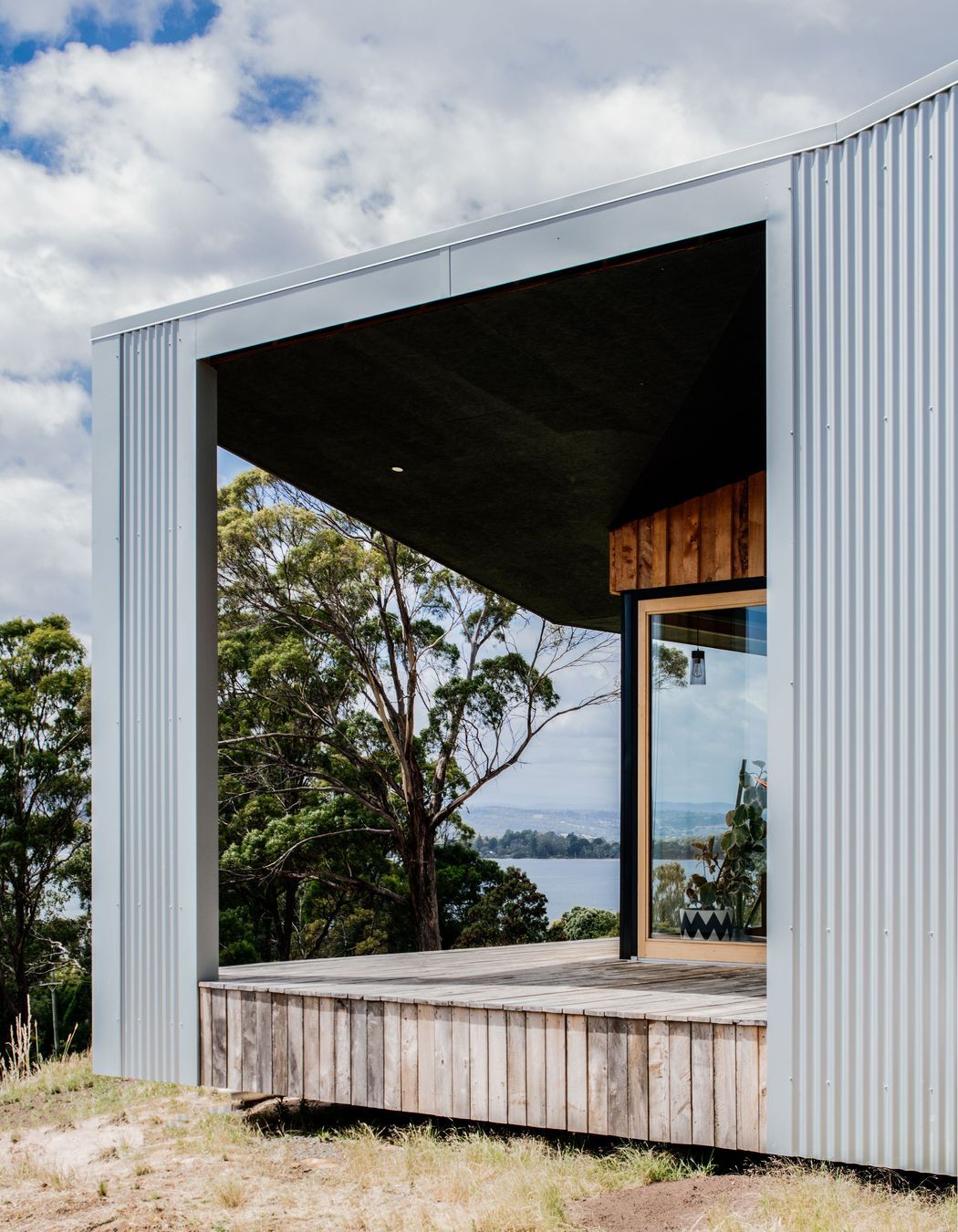 Cumulus Project 'Darkwood Residence' Featured on Grand Designs Australia