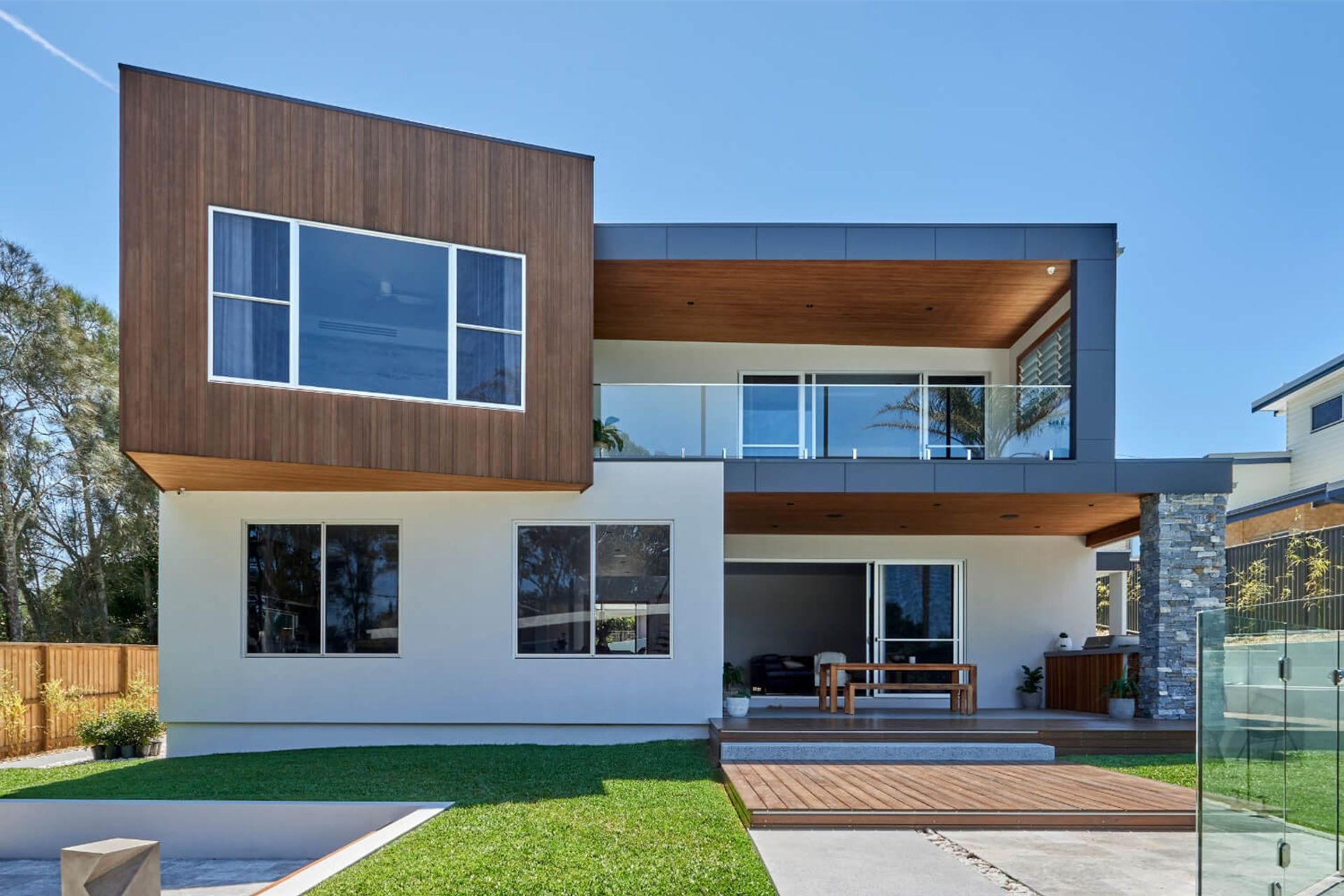 A mix of stone, metal and weatherboard gives this home contrast and character. Vulcan Cladding WB12 timber is used in conjunction with other cladding materials.