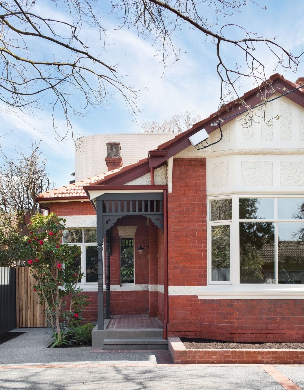 Golden Ash by Bryant Alsop Architects | Photography by Emily Bartlett