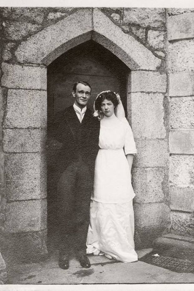 Image of Ruth Lane Poole sourced from The Canberra Times newspaper