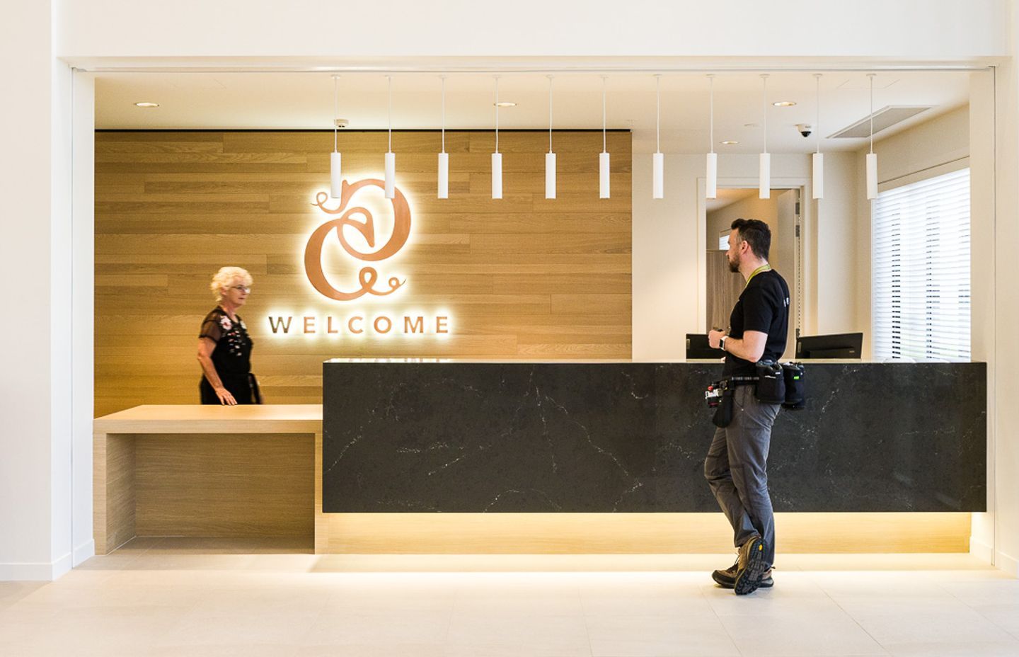 Dennis Radermacher on a commercial shoot. Image courtesy of Lightforge.