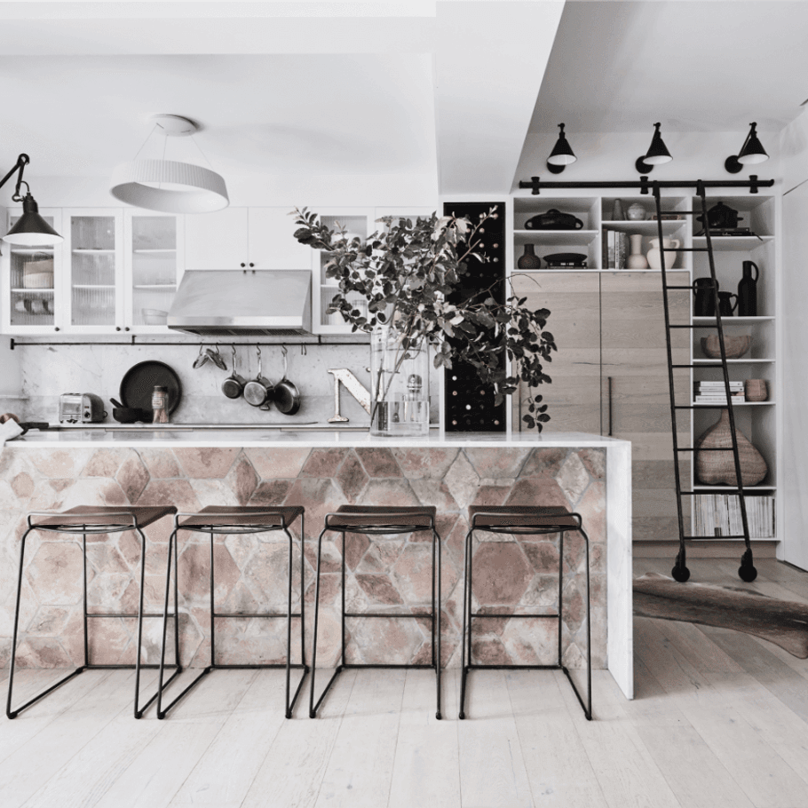 Contemporary farmhouse is the chic yet cosy interior design style you need to try