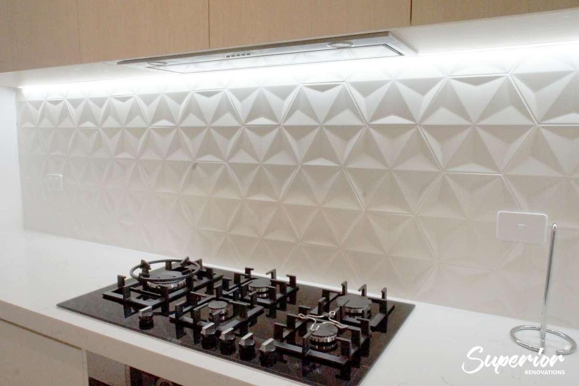 Example of task lighting in kitchen