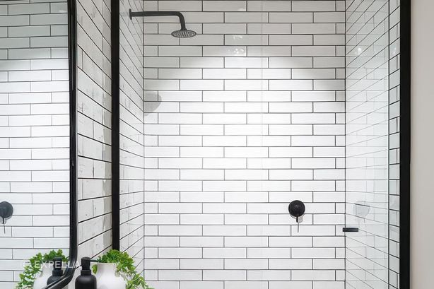 The brand newin the Waterloo Office are on-trend with the choice of subway tiles, a black framed shower screen and matt black tapware. Expella's Linear Slot Grille integrates discreetly into the ceiling and fits with the overall bathroom aesthetic.