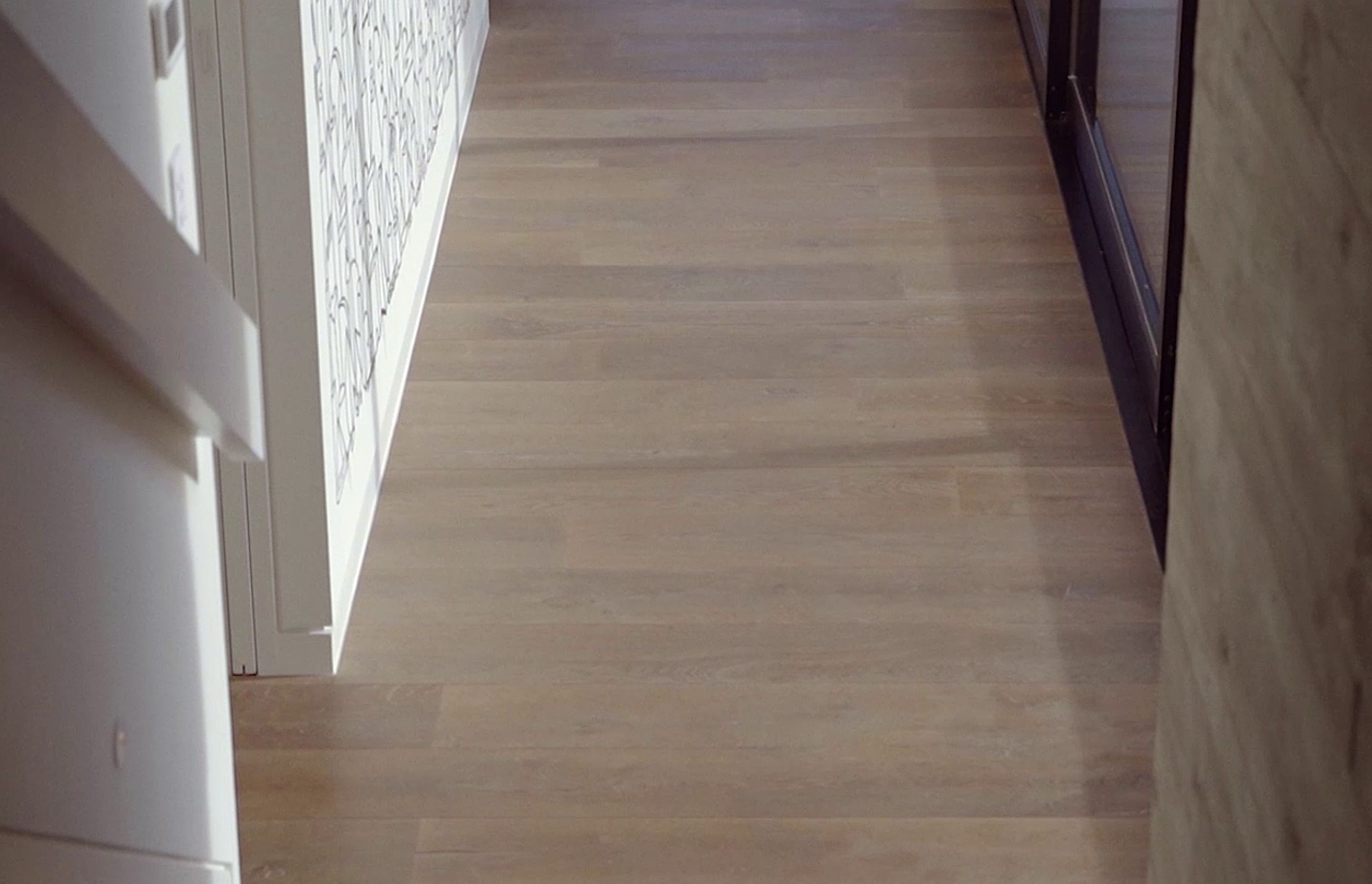 Forté's engineered oak flooring is ideal for high-traffic areas where durability is a must.