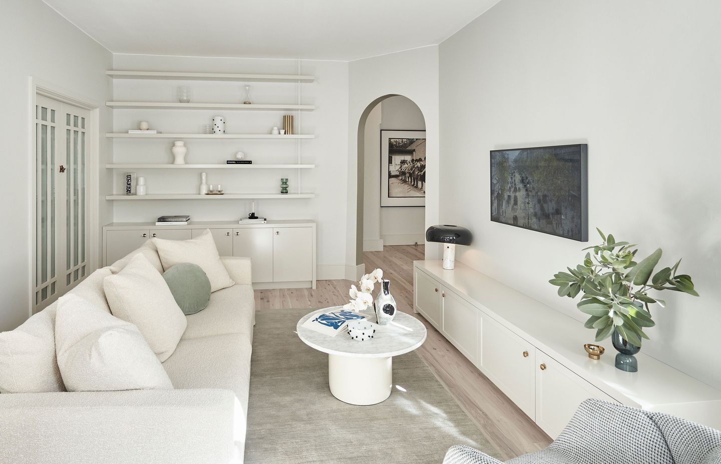 Woollahra Residence by Tom Mark Henry | Photography by Damian Bennett