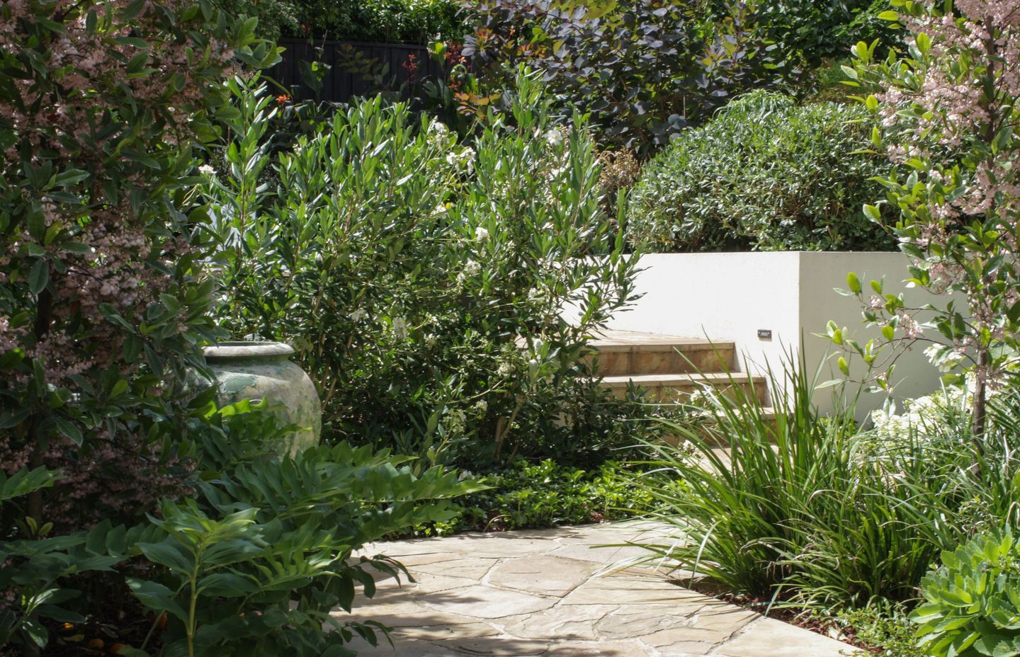 Eaglemont by Andy Murray Landscape Design | Photography by Andy Murray