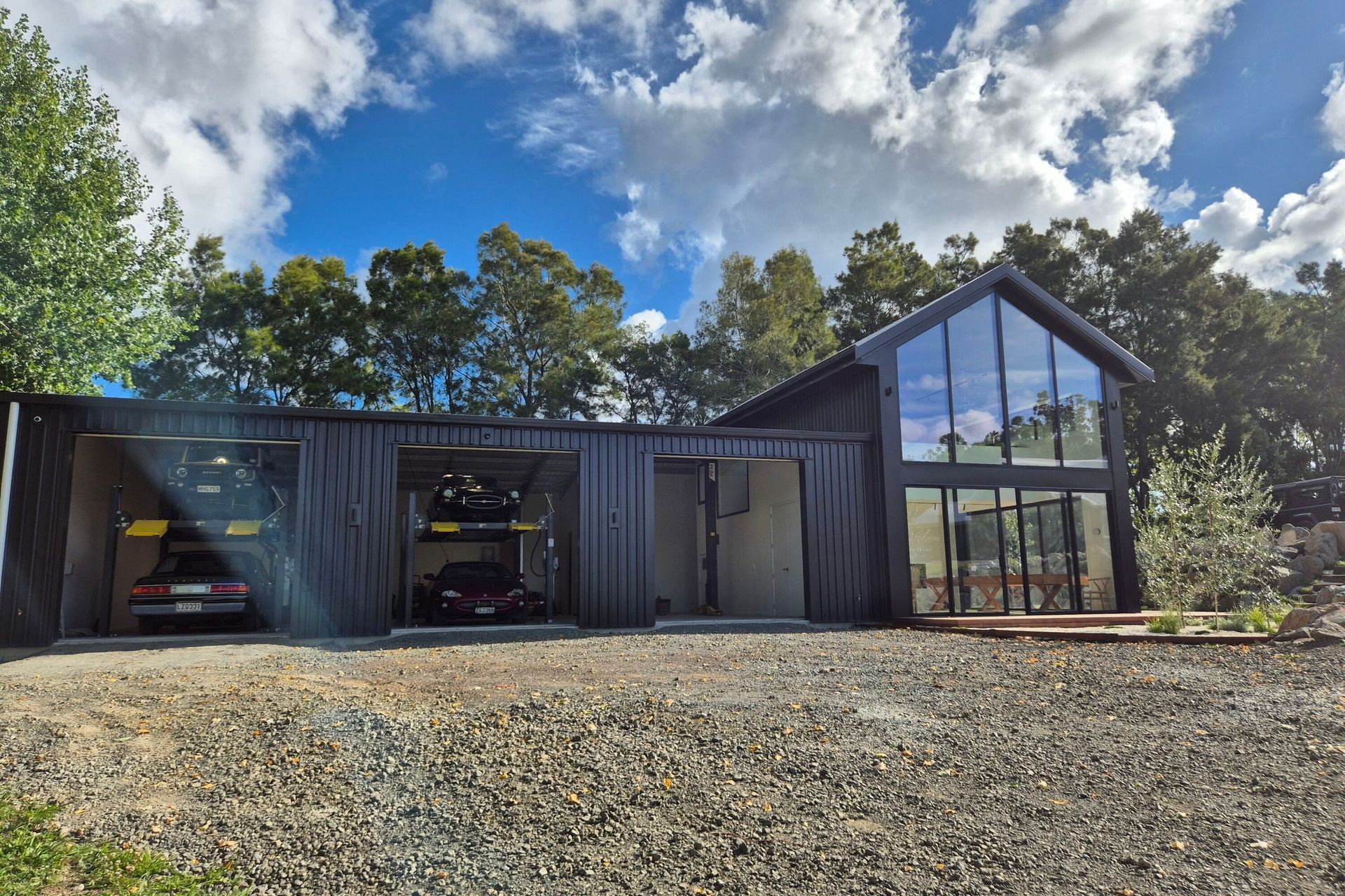 The Kahikatea Shed took out the COLORSTEEL award for Lifestyle Building of the Year,