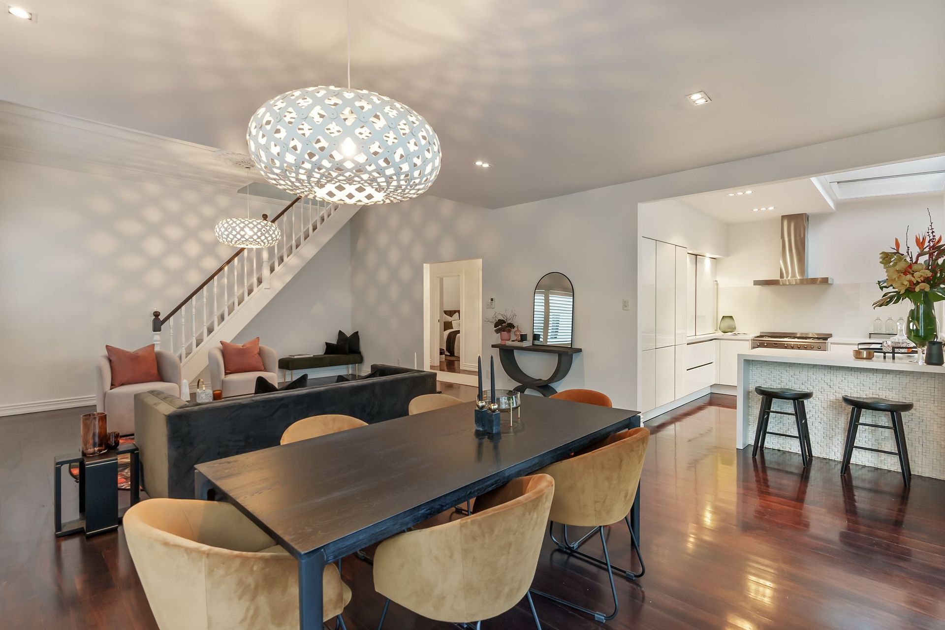 Natalie and Katie always gravitate towards spaces that have natural colours and materials.