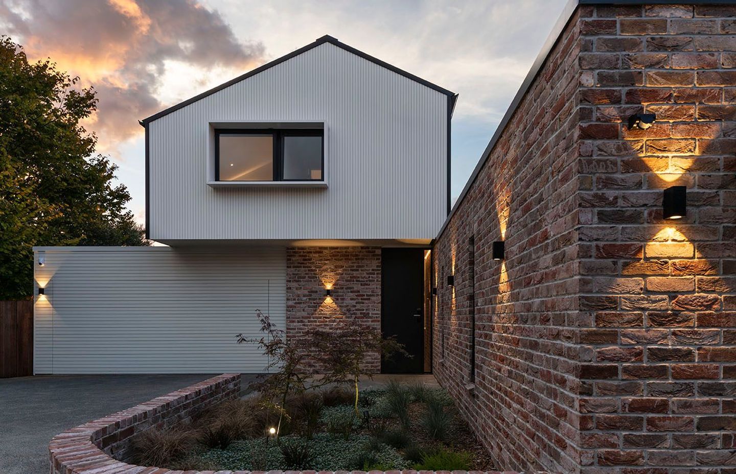 Mount Albert House by Milieu Architecture + Design, photographed by Jessica.