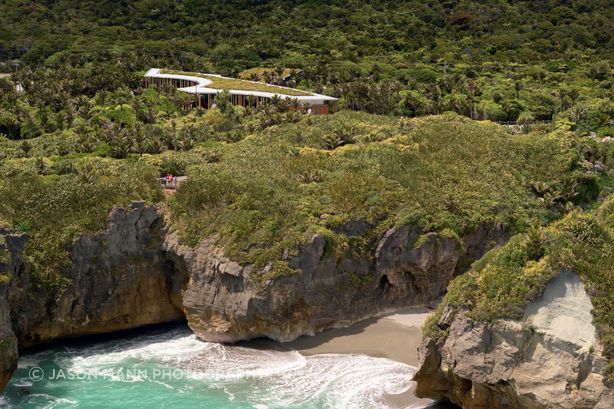Punangairi Visitor Center by Sheppard & Rout Architects | Photo Credit: Jason Mann Photography