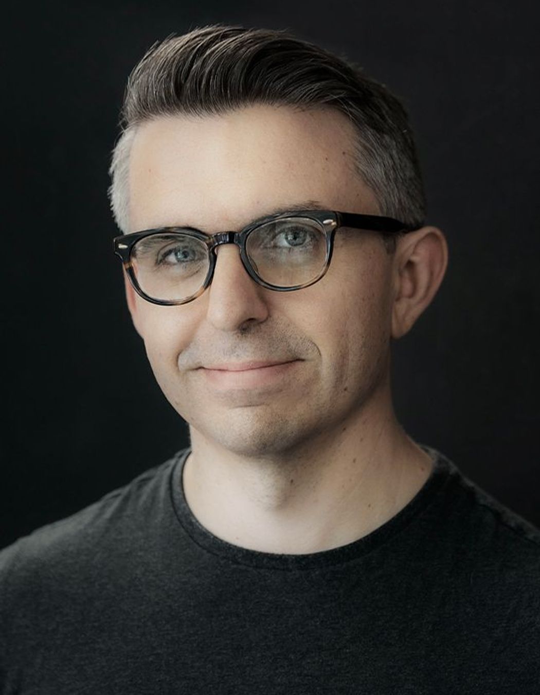 Ryan Linnegar has a diverse portfolio spanning interiors, architecture, hotels and still life