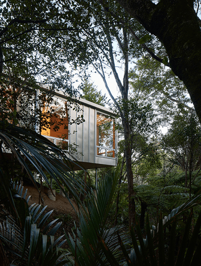 Bush Block by Patchwork Architecture | Photo Credit: Simon Wilson
