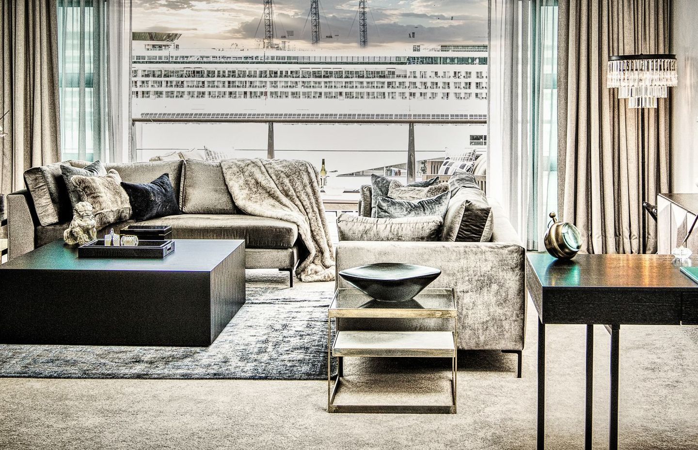 Shanly transformed her client's waterfront apartment into a space resembling a luxury hotel suite.