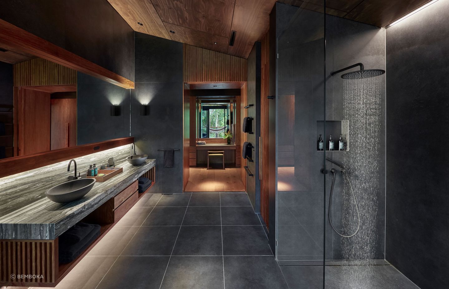 Silky Oaks Lodge features Bemboka towels which come in a range of neutral hues and are manufactured using organic dyes. They're certified under STANDARD 100 by OEKO-TEX®, a globally standardised, independent mark of quality for raw, semi-finished and finished textile products.