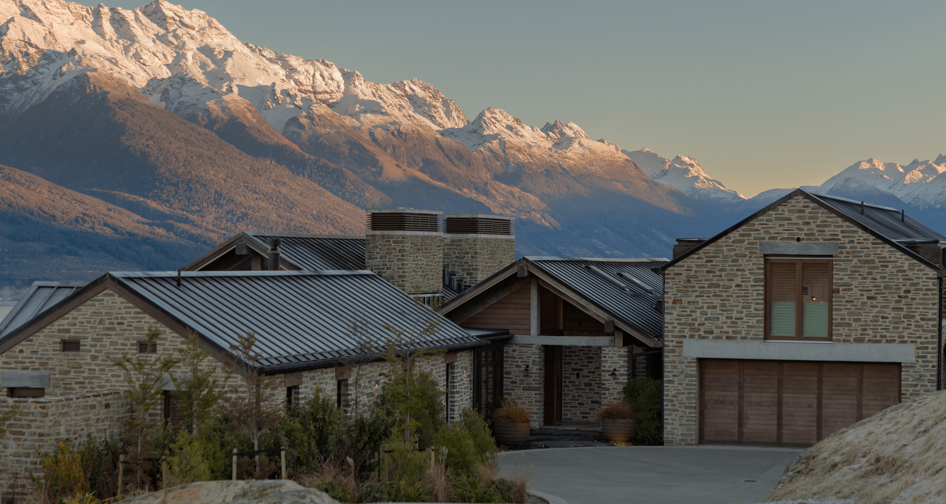 Manukard Gard | Mason & Wales Architects