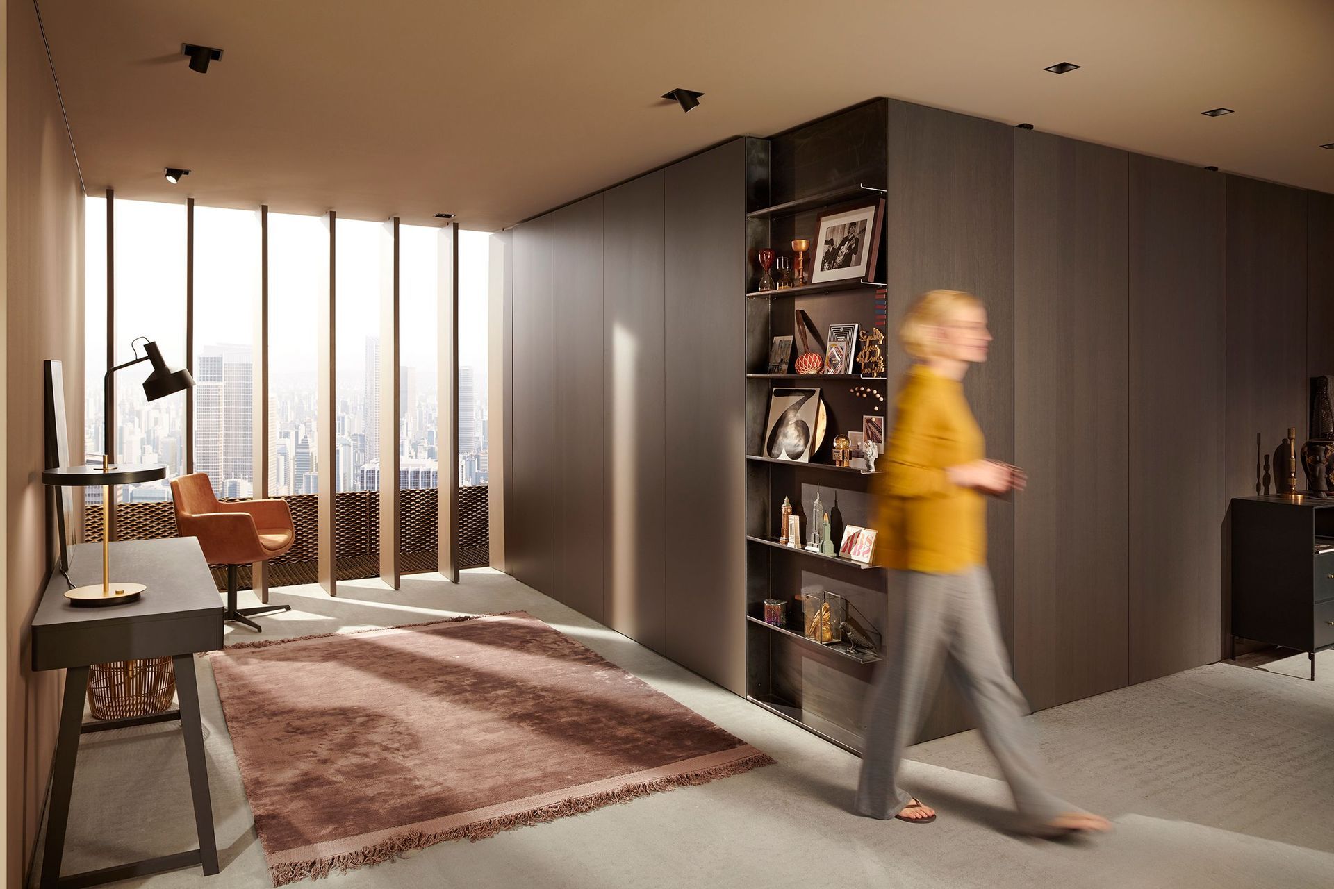 REVEGO provides new opportunities for creating multifunctional spaces – allowing you to open up entire living areas when you need them, and conceal them again when they are not in use.