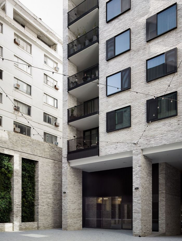 Whitton Lane by DJRD Architects in association with JCB Architects and Hutchinson | Photography by Luke Butterly