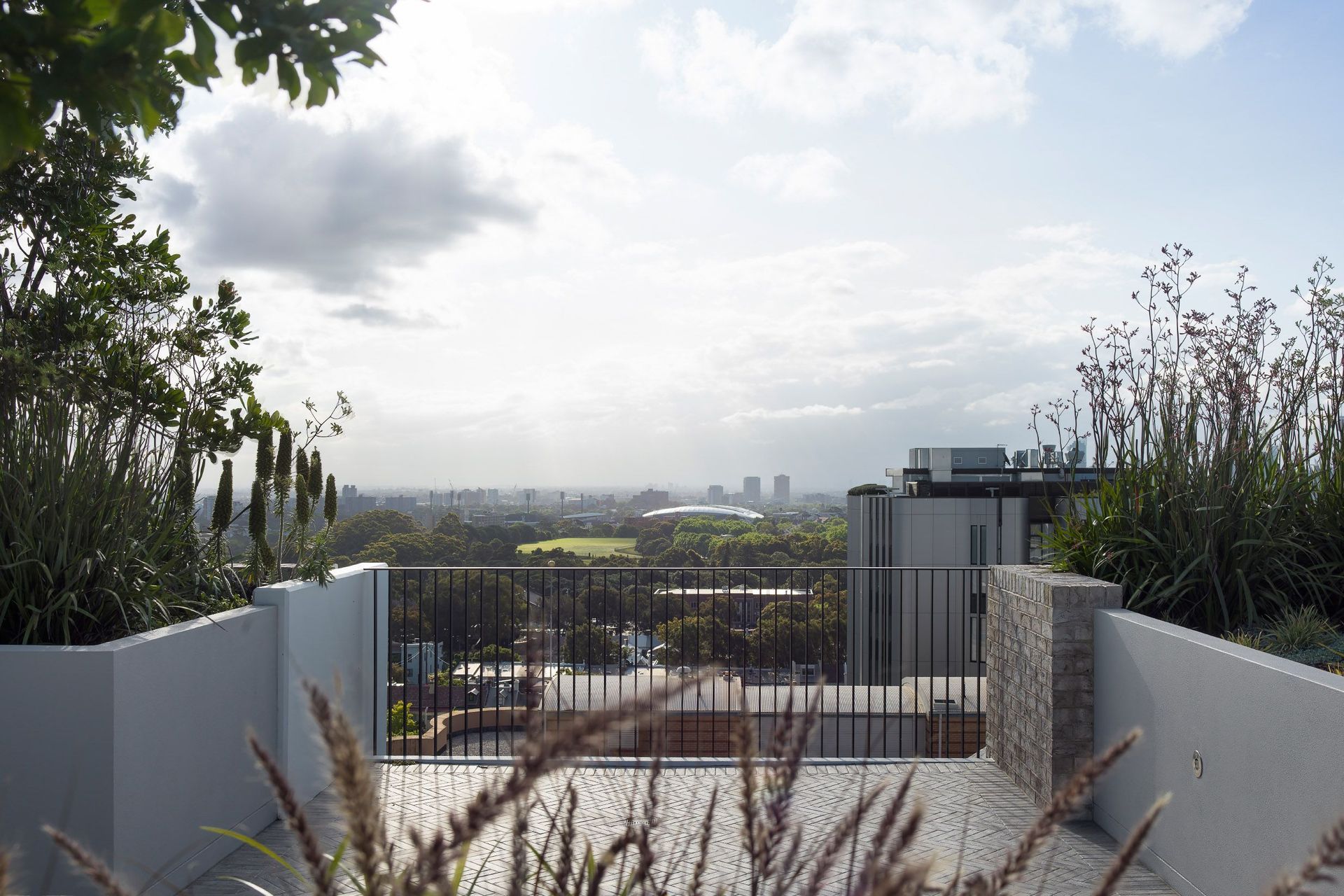 Whitton Lane by DJRD Architects in association with JCB Architects and Hutchinson | Photography by Luke Butterly