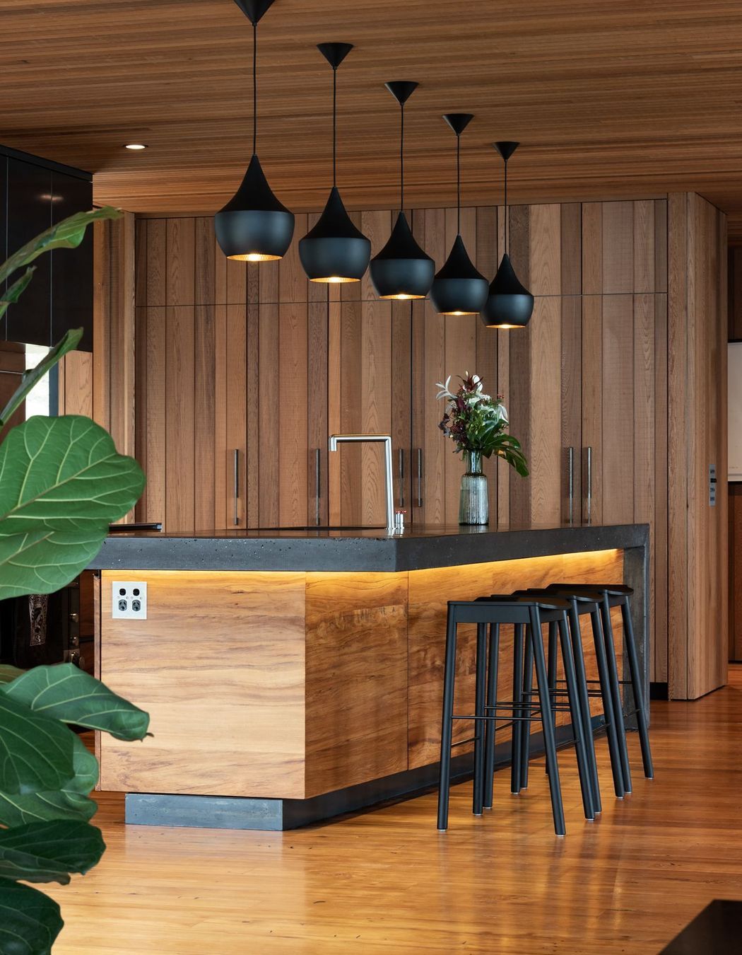 Natural and recycled materials were used throughout the interior to create a warm, inviting feel.