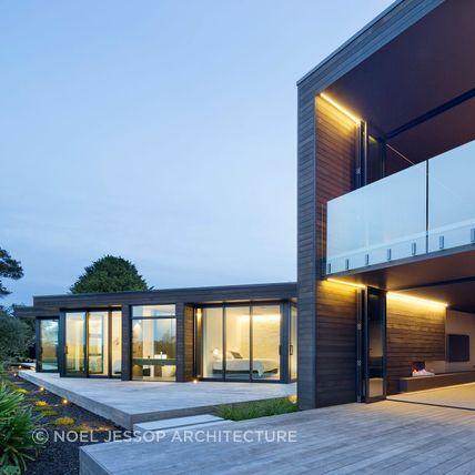 Black-on-white-home-waikato-outdoor-living-space.jpg