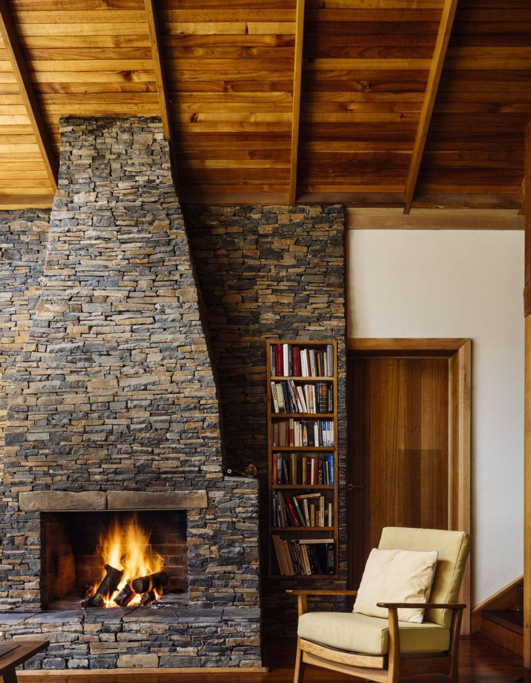 Blackwood Rest by Bijl Architecture | Photography by Adam Gibson