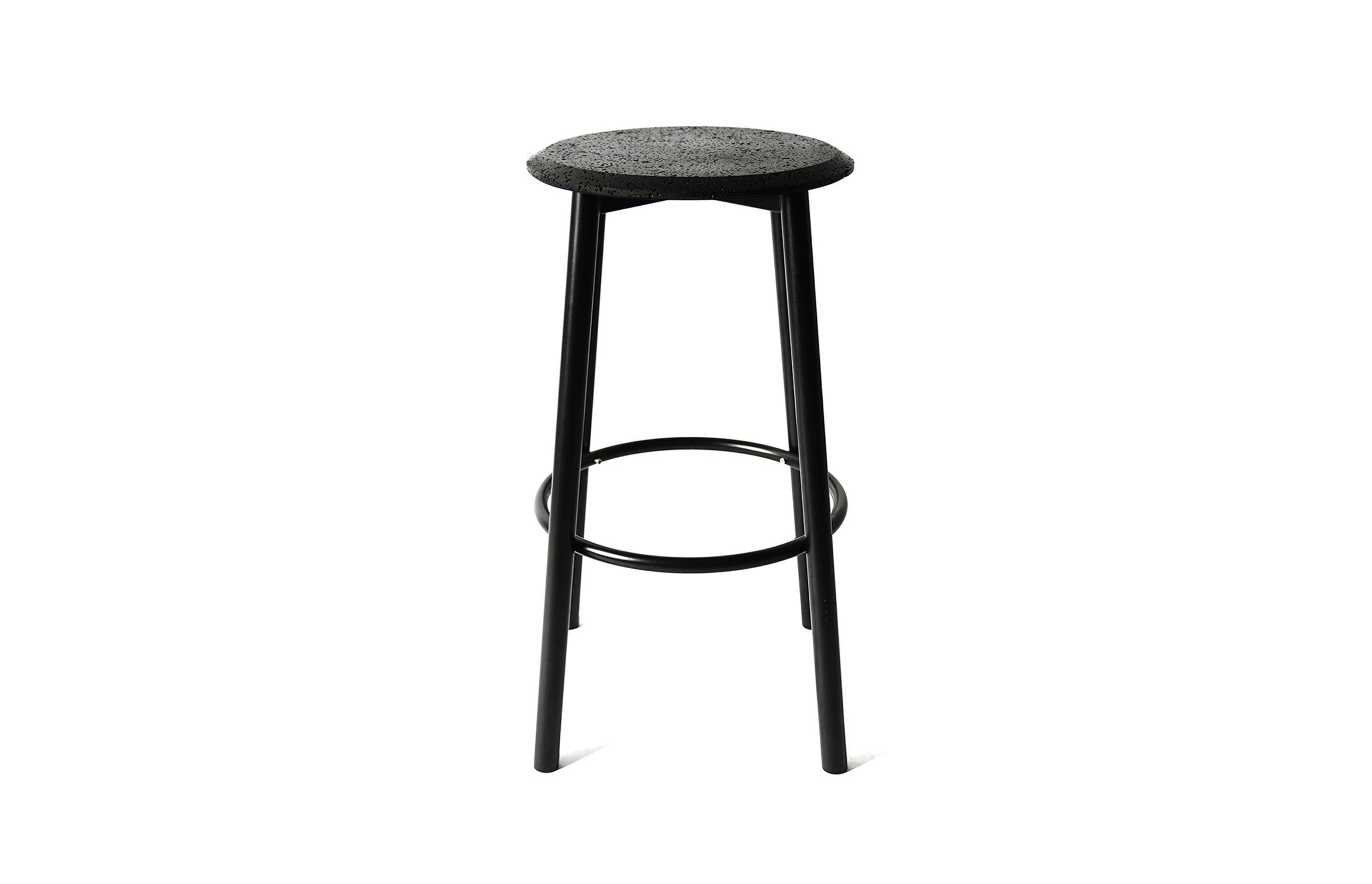 Buzao 'Calm' bar stool by Remodern