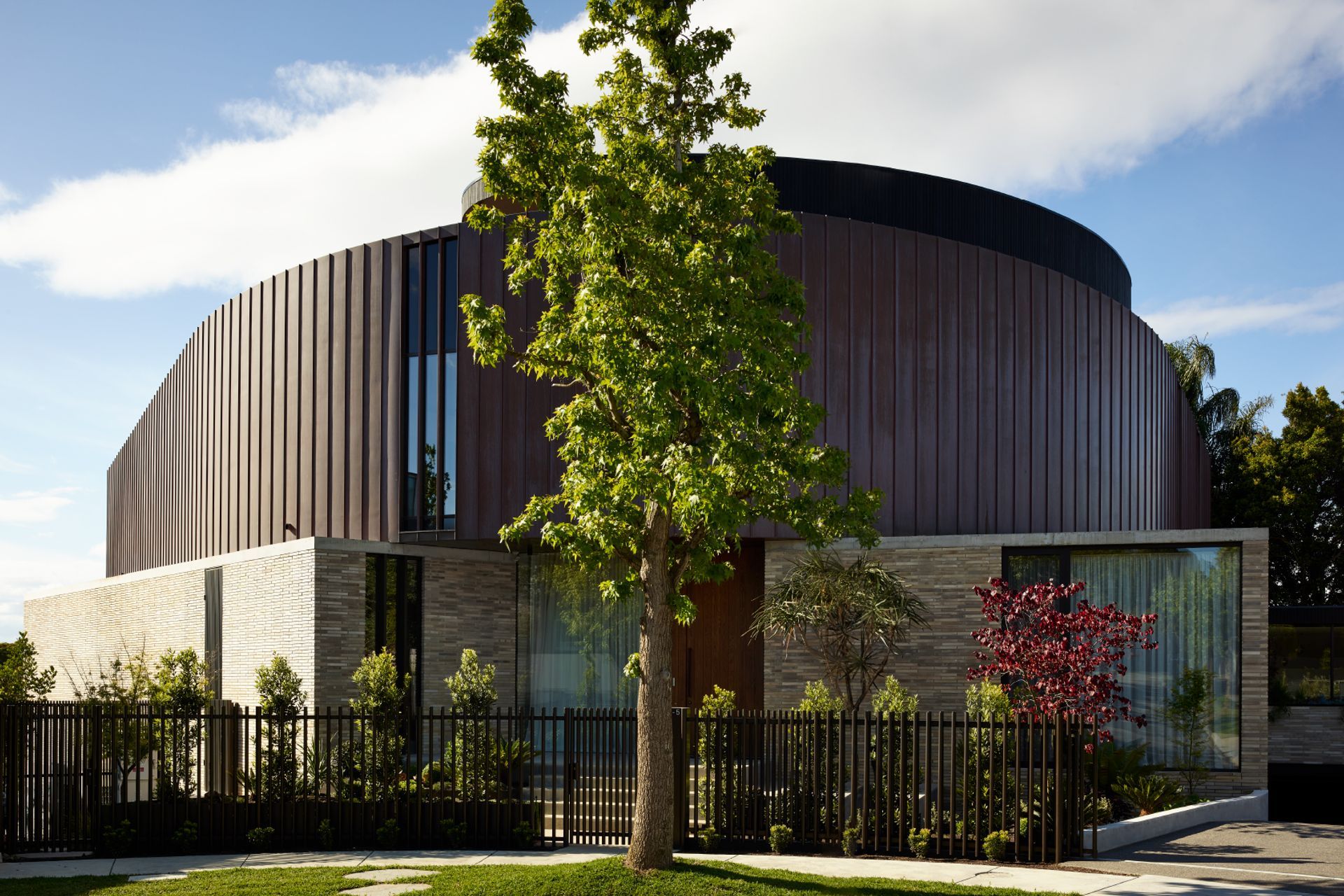 Toorak House by Cera Stribley | Interior design by AV-ID | Photography by Derek Swalwell