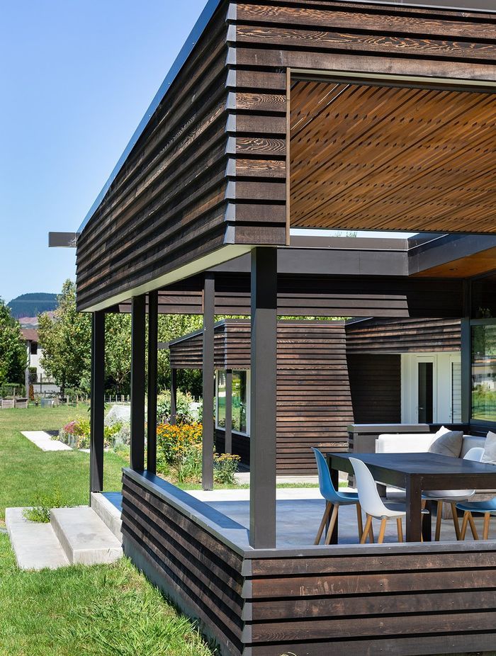 This outdoor space connects the interior and exterior spaces whilst providing shade.