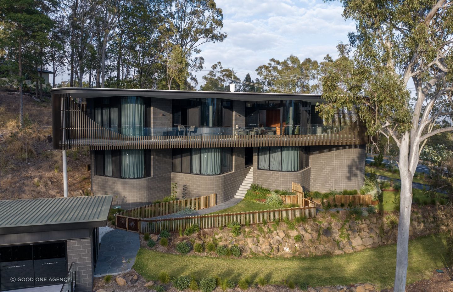 The art studio (on the left) takes in the sculptural view of the home as inspiration.