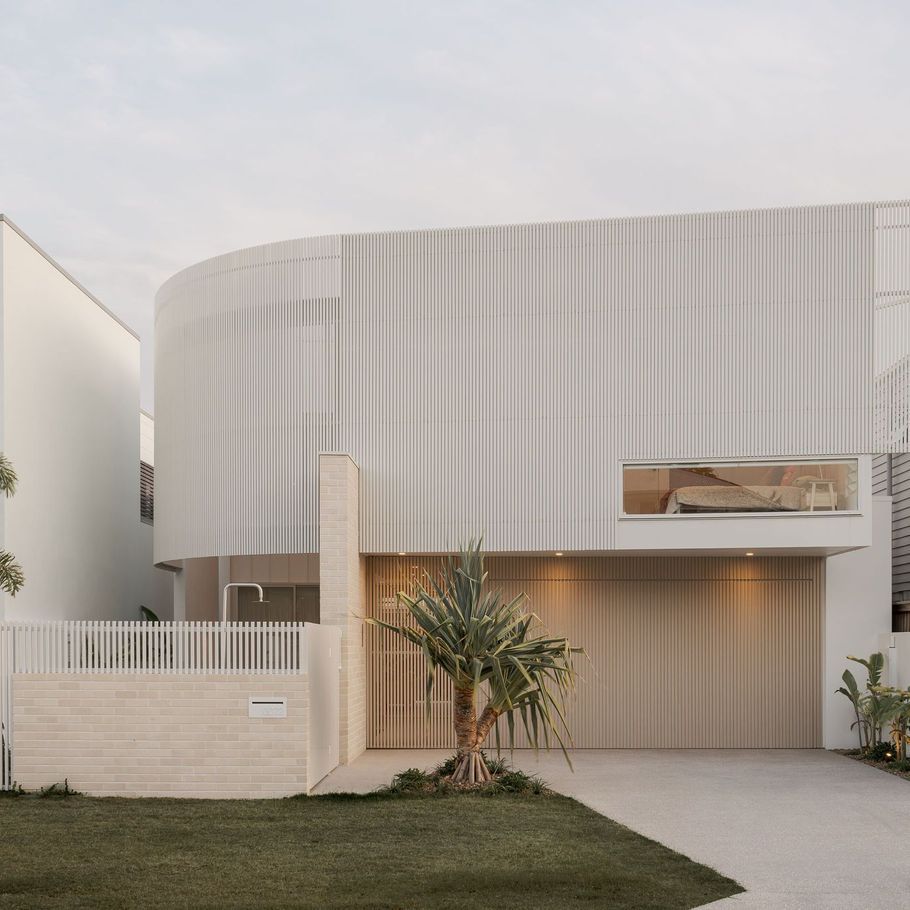 A calming, modern beach house on the Sunshine Coast